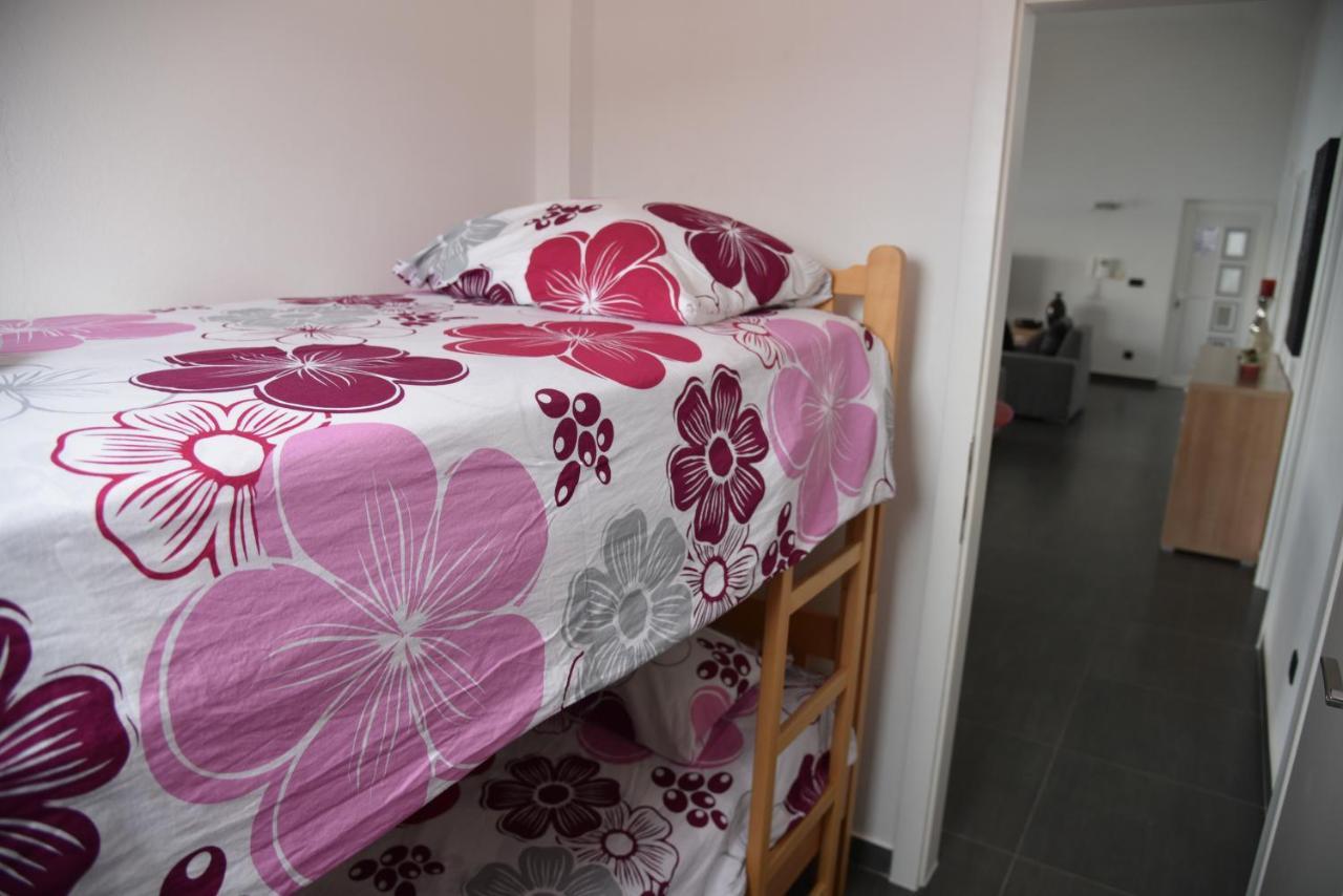 Villa Pina Appartment Chantos Tisno Kültér fotó