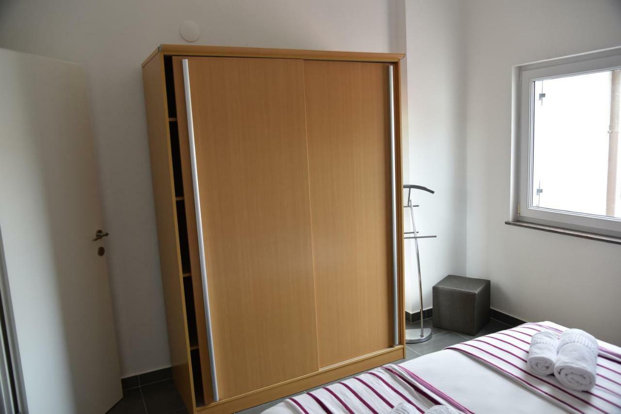 Villa Pina Appartment Chantos Tisno Kültér fotó